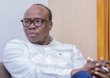 A’Salfo a fait un post le vendredi 18 novembre 2022 sur son compte Facebook en le qualifiant d’"étoile montante de la musique burkinabè"