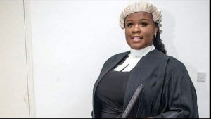 Jessica Inaba, une congolaise d’origine, est devenue la première avocate noire et aveugle de Grande Bretagne