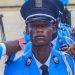En marge de la cérémonie de baptême et de remise d’épaulettes qui a eu lieu le jeudi 10 novembre 2022 à l’Ecole de Police d’Abidjan un policier a posé un acte inattendu