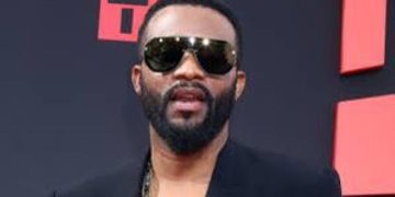 Le mercredi 16 novembre 2022, l’artiste chanteur congolais Fally Ipupa a été intronisé par les autorités coutumières ‘’Anamongo’’