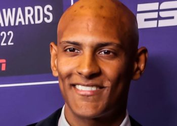 Sébastien Haller, annonce qu’il devra subir une opération pour se débarrasser de sa tumeur aux testicules