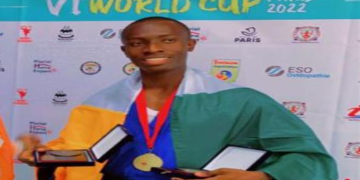 Champion du monde de Vovinam Viet Vo Dao des 65-70 kg, en juillet dernier en France, Souleymane Fofana retourne dans l’Hexagone mercredi