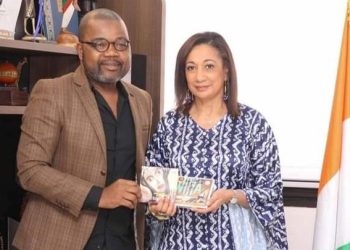 David Tayorault reçu par la ministre de la culture Françoise Remarck le 19 janvier 2023