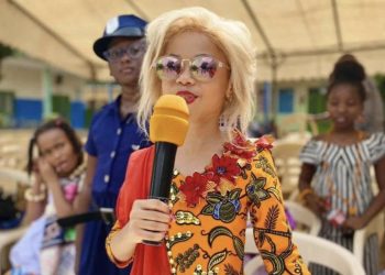 le sosie de la Première Dame Dominique Ouattara