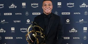 Kylian Mbappé élu meilleur joueur de Ligue 1