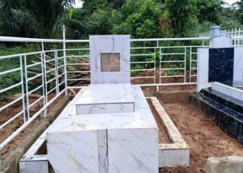 Bob Lee inhumé à Divo