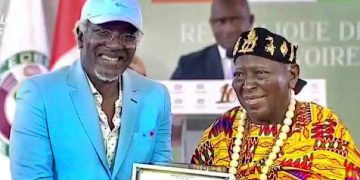 Le Prix national d’excellence pour les arts vivants 2023 a été attribué à l’artiste-chanteur Seydou Koné dit Alpha Blondy le 5 septembre