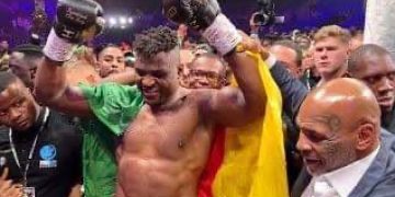 Tyson Fury et le camerounais Francis Ngannou