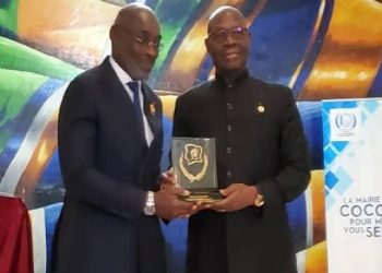 Jean-Marc Yacé rend hommage à Ouassenan Koné