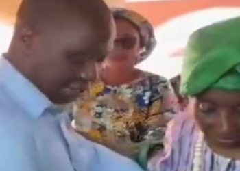 Aïcha Koné et le Général Dogbo Blé