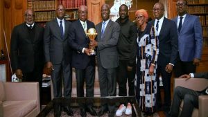 le Trophée de la Coupe d’Afrique des Nations (CAN) 2023 a été présenté à la diaspora ivoirienne
