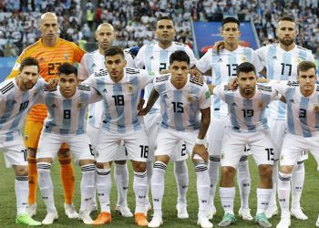 4 footballeurs assignés