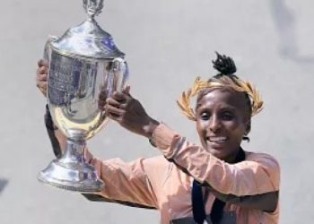 La Kényane Hellen Obiri