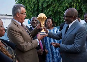 Présentation du trophée de la CAN 2023 à la communauté diplomatique