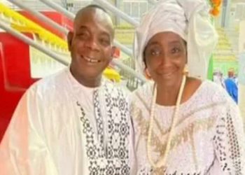 Aïcha Koné pleure Toumani Diabaté