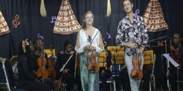 Yorrick et Lisbeth enchantent les étudiants de l’Insaac