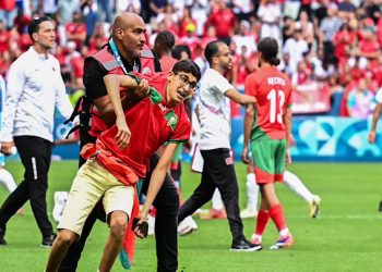 Des supporters marocains envahissent l’air de jeux