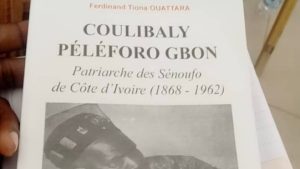 Pr Tiona Ouattara présente son livre 