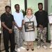 La Team Paiya présente son single d’or à la Première Dame