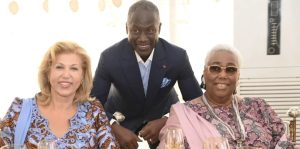 L’ancienne Première Dame de Côte d’Ivoire, Marie-Thérèse Houphouët-Boigny, a célébré son 94e anniversaire le 17 septembre 2024 entourée de proches et de personnalités de marque