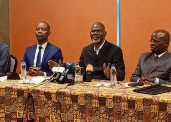 Le président de l’Africa Sports d’Abidjan, Kuyo Téa Narcisse, a tenu une conférence de presse le lundi 23 septembre 2024 à l’hôtel Palm-Club à Cocody, Abidjan