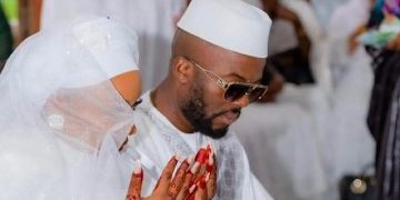 Francis M’vemba, l’époux de Coco Emilia, s’est adressé à DJ Kerozene, marié à Bintou Coulibaly le 28 septembre 2024
