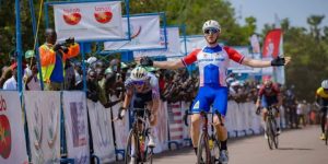 Le cycliste russe Anton Popov a décroché sa deuxième victoire consécutive au Tour international du Faso en remportant la 4e étape le 28 octobre 2024 reliant Réo à Boromo