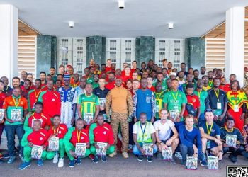 Le Président du Faso, Capitaine Ibrahim Traoré, a reçu le lundi 4 novembre 2024 à Ouagadougou, les participants de la 35e édition du Tour cycliste international du Faso