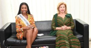 Dominique Ouattara, Première Dame de Côte d’Ivoire, a reçu la nouvelle Miss Côte d’Ivoire 2024, Diamala Marie-Emmanuelle, ainsi que ses dauphines