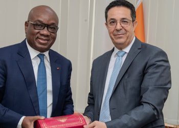 Le président de la Fédération Ivoirienne de Football (FIF), Idriss Diallo, a reçu ce jeudi 12 décembre 2024, l’ambassadeur de Tunisie en Côte d’Ivoire