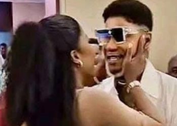 Koffi Olomidé célèbre les 40 ans de son épouse