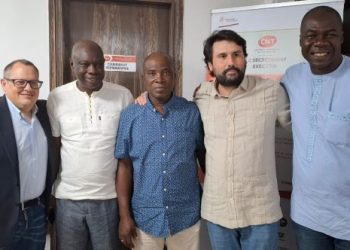 Le vendredi 17 janvier 2025, la Fédération Nationale de l’Industrie Touristique de Côte d’Ivoire (FENITOURCI) et Experience Sports Travel S.L. ont officiellement annoncé le lancement du « Match de Gala des Légendes du FC Barcelone en Côte d’Ivoire »