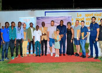 La Fédération Ivoirienne de Side by Side Véhicule (FISSV) a célébré, le vendredi 31 janvier 2025 à la piscine d’État de Treichville, la clôture de la saison 2024 par une cérémonie de remise de récompenses