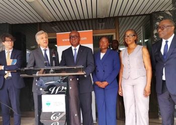 Le président de la Fédération Ivoirienne de Football (FIF), Idriss Diallo, a reçu ce mercredi 5 février 2025 l’Ambassadeur d’Espagne en Côte d’Ivoire