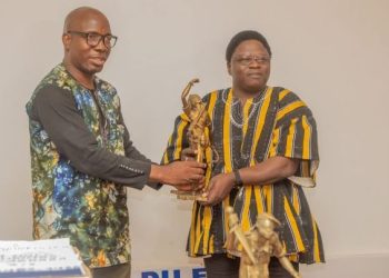 Remise officielle des artefacts et archives de Thomas Sankara