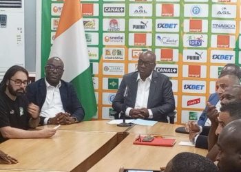 La Fédération Ivoirienne de Football (FIF) a officiellement présenté ce jeudi 13 février 2025, ses nouveaux responsables techniques lors d’une cérémonie à son siège de Treichville