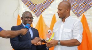 Didier Drogba, a été reçu en audience par le président de l’Université Félix Houphouët-Boigny, Prof. Ballo Zié