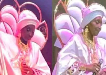 la Diva de la musique ivoirienne Aïcha Koné a fait le plein du Palais de la Culture