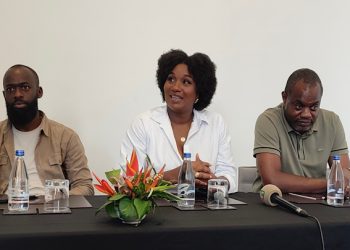 Fanny J avant son concert du 12 avril à Abidjan