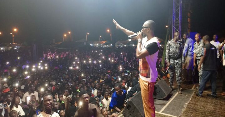 Serge Beynaud enflamme l’ouverture de la FICAD