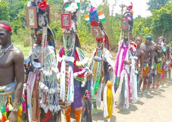 une tradition séculaire continue de rythmer la vie communautaire des jeunes : le Wôlôh