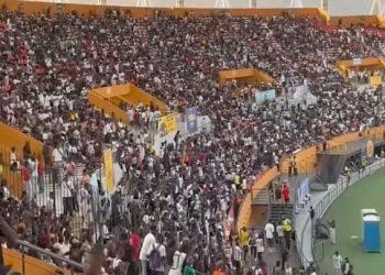 Didi B fait le plein du stade Félix Houphouët-Boigny