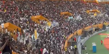 Didi B fait le plein du stade Félix Houphouët-Boigny