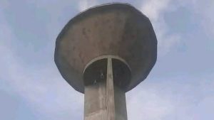Gervinho, a procédé ce samedi 3 mai 2025 à la remise officielle d’un château d’eau à son village natal, Boromba