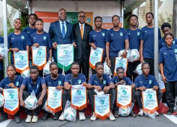 La Fédération Ivoirienne de Football (FIF) a organisé, le mercredi 7 mai 2025, une cérémonie d’hommage en l’honneur des sélections nationales U17 filles et garçons