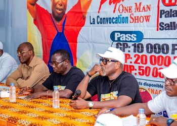 Papitou, donnera un spectacle inédit baptisé « La Convocation » le 14 juin 2025 à la salle Anoumabo du Palais de la Culture de Treichville