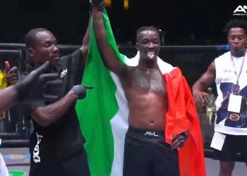 Kommander samo samo et Lekeufack Steve