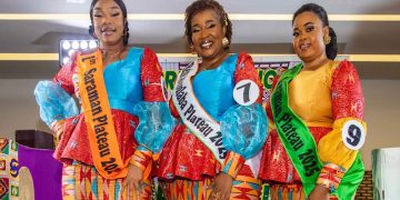 La commune du Plateau a vibré ce samedi 17 mai 2025 au rythme de la beauté africaine lors de la présélection du concours Reine Awoulaba d’Afrique