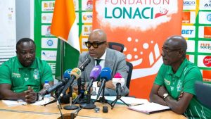 Le mardi 20 mai 2025, la Commission Centrale des Arbitres (CCA) de la Fédération Ivoirienne de Football (FIF) a tenu sa conférence de clôture de saison au siège de l’institution à Abidjan