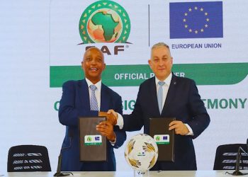 La CAF et la Commission européenne